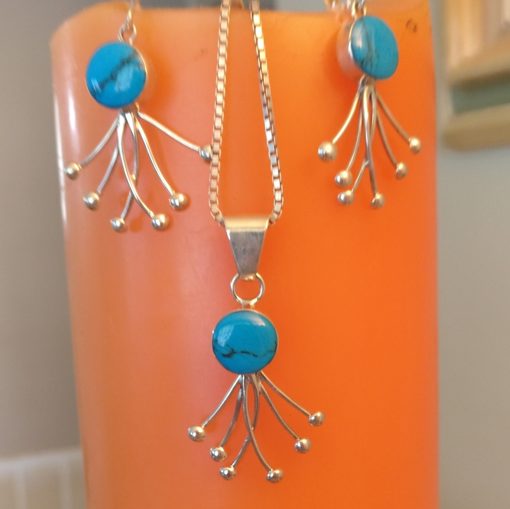925 Silver and Turquoise Charm and Earrings Set